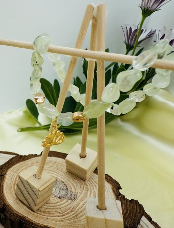 PN 0002 - Foto 5 Pulsera Prehnita con Baño Oro con Flor de Loto