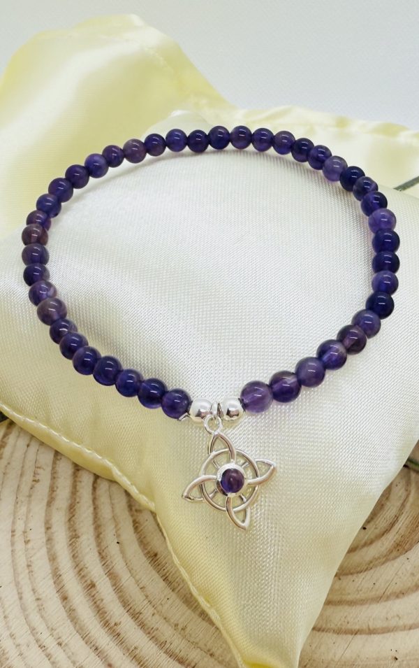 PN 0006 - Foto1 Pulsera Amatista 4mm con Plata con Nudo de Bruja con Amatista