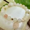 Pulsera de Jade Natural Palegoldenrod con Baño Oro con una Mandala