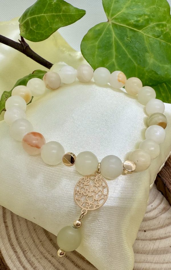 Pulsera de Jade Natural Palegoldenrod con Baño Oro con una Mandala