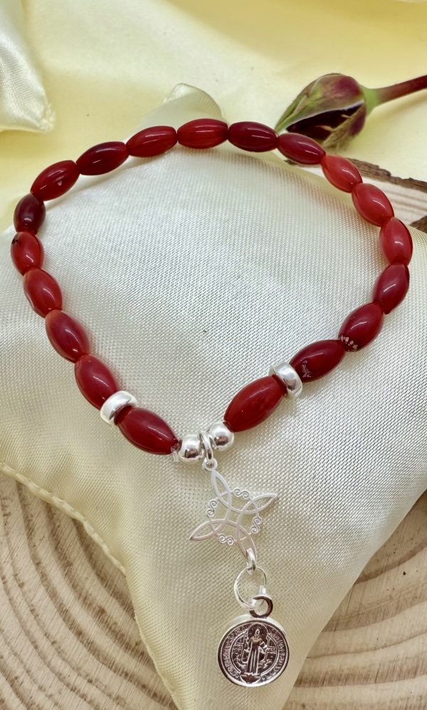 PN 0018 - Foto1 Pulsera Coral con Plata Nudo de Bruja y San Benito